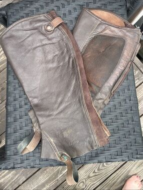 Half Chaps brown GUC